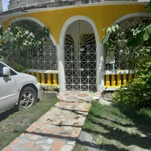 Fay Guest house Negril
